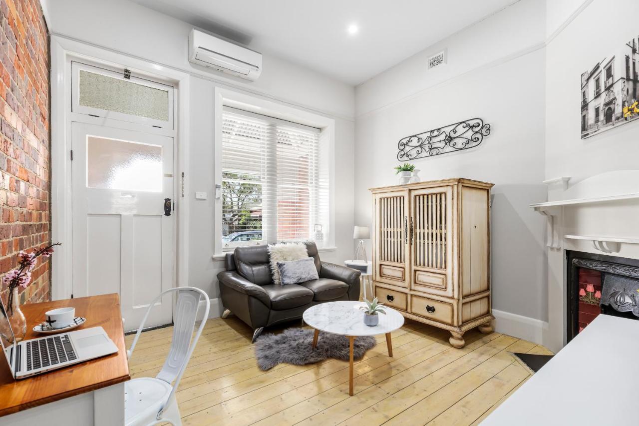 Boutique Heritage Studios On Ryrie Geelong Cbd Opposite Hospital ภายนอก รูปภาพ